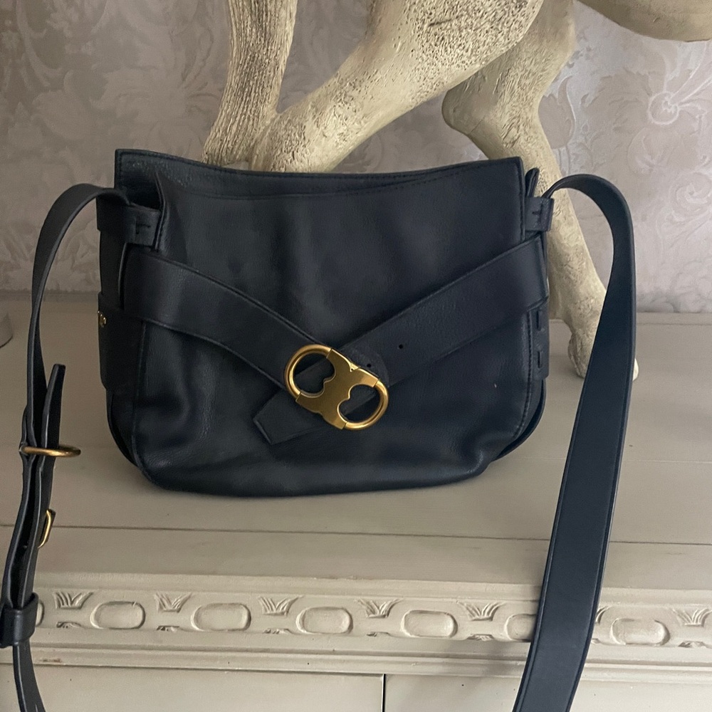 Tory Burch  Black Leather Shoulder Bag gemini link crossbody purse